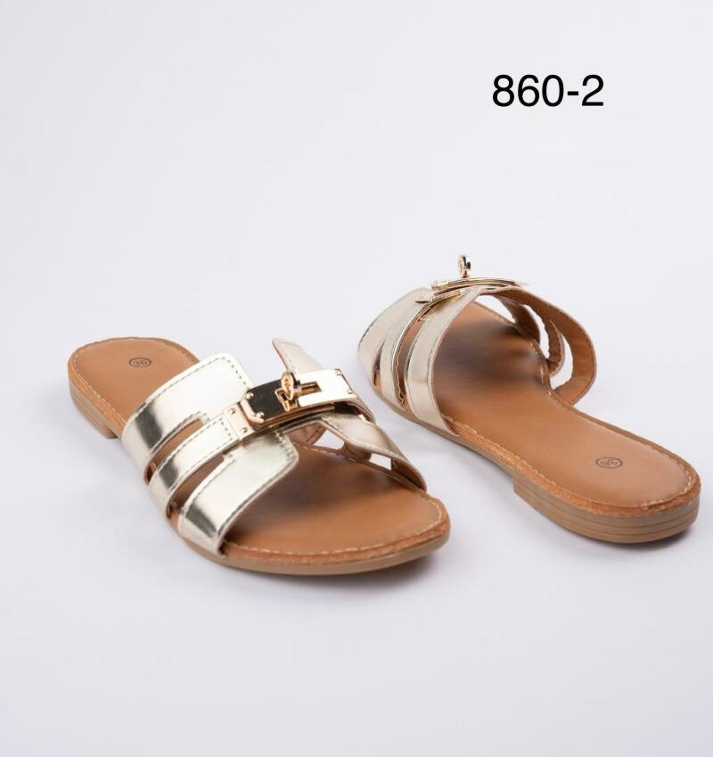 Klapki damskie Roz 36-41 / 12 par